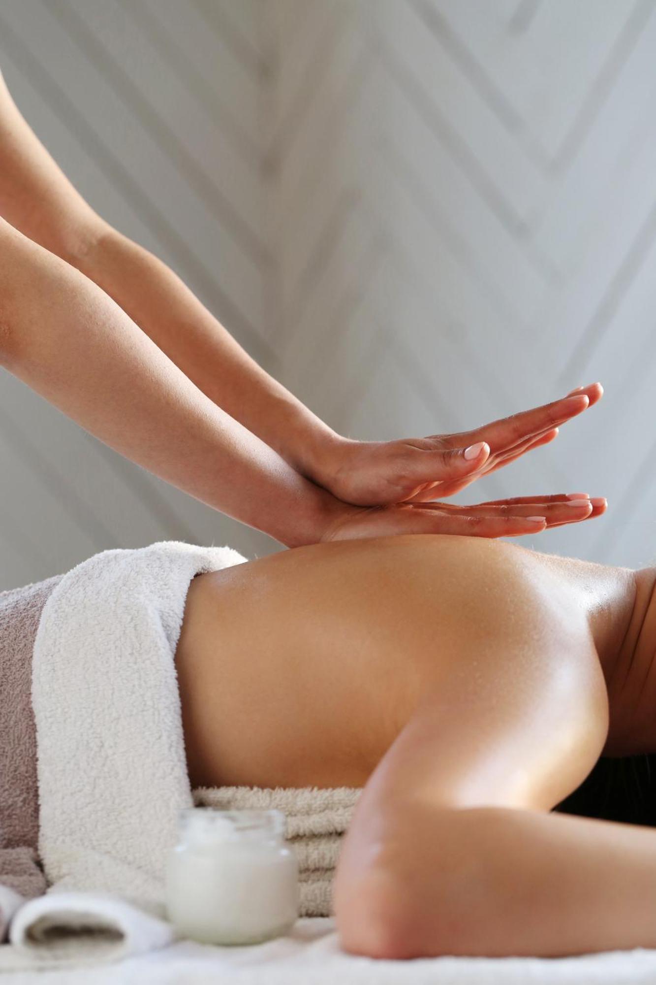 Vina Spa Hotel Hue Zewnętrze zdjęcie