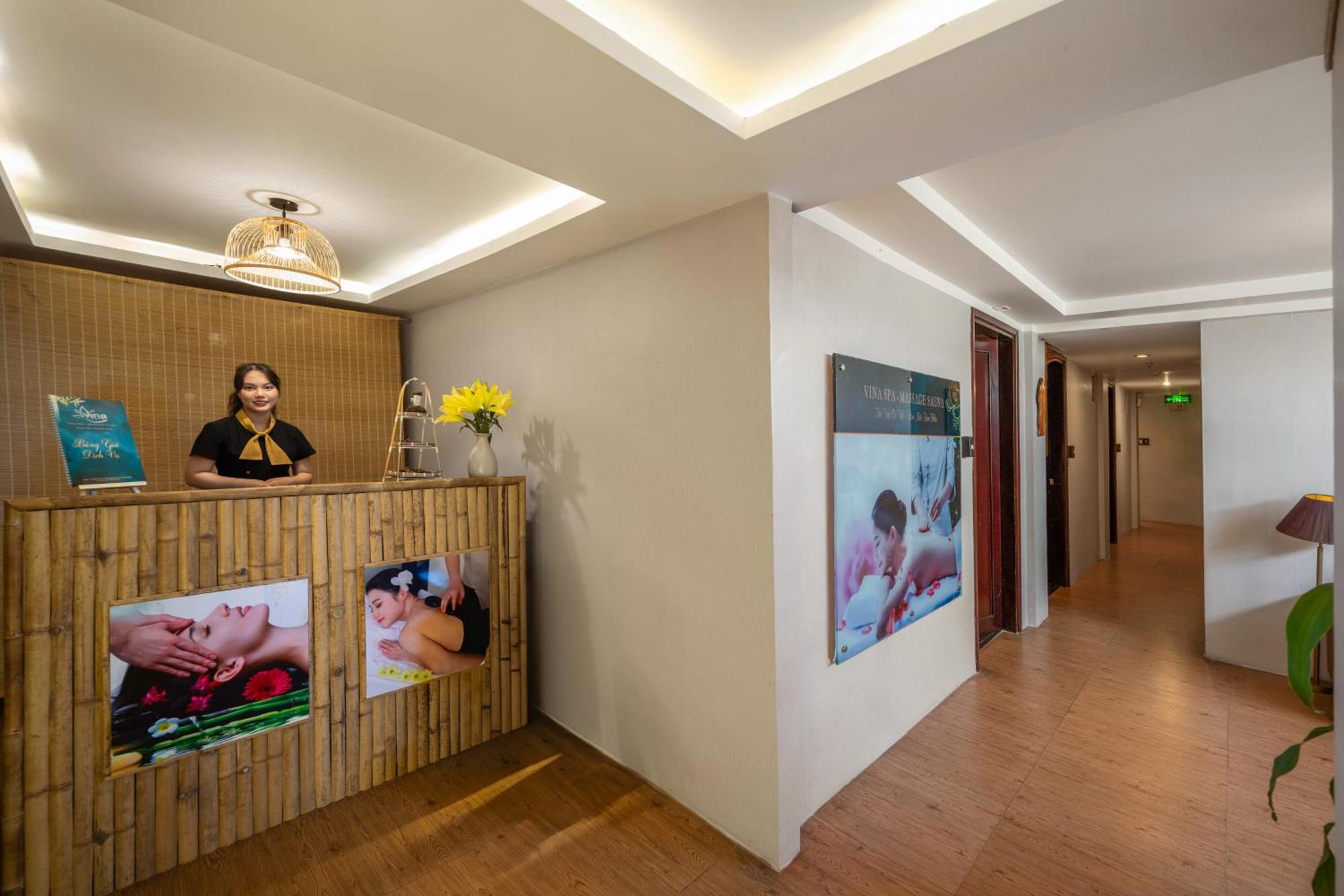 Vina Spa Hotel Hue Zewnętrze zdjęcie