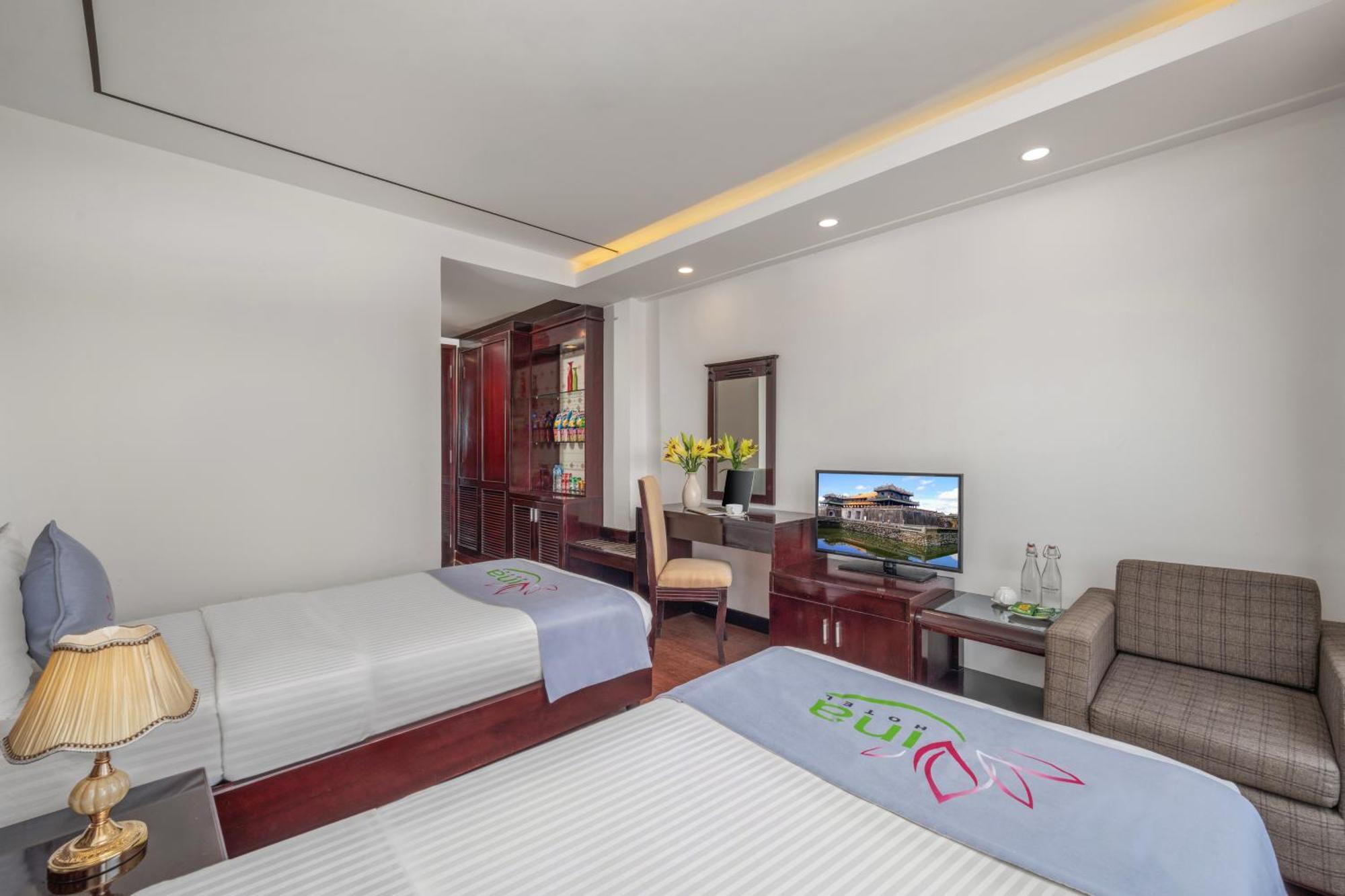 Vina Spa Hotel Hue Zewnętrze zdjęcie
